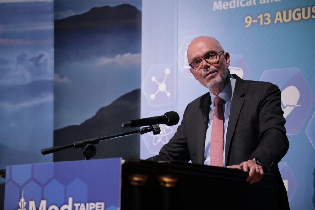 François Grémy Award of Excellence : Antoine Geissbühler récompensé pour ses contributions à la santé numérique